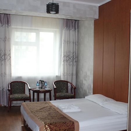 Toto Hotel Ulan Bator Eksteriør bilde