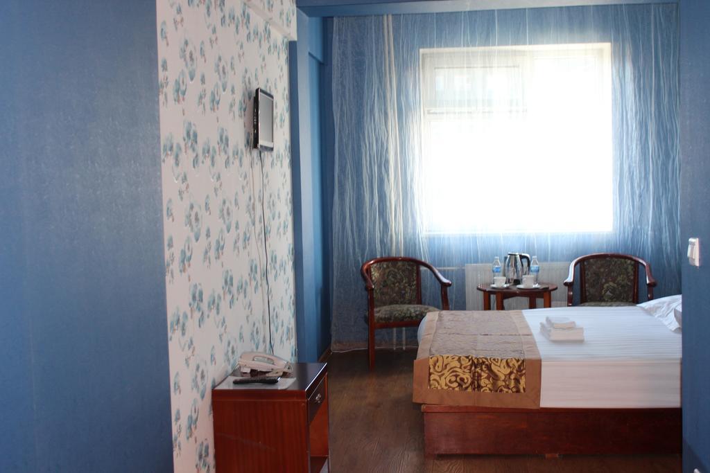 Toto Hotel Ulan Bator Eksteriør bilde